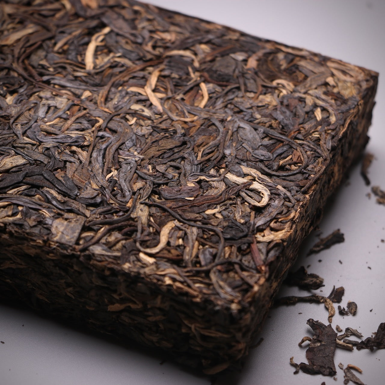 2012 Yuan Yuan Tang - Wild gushu Yiwu brick