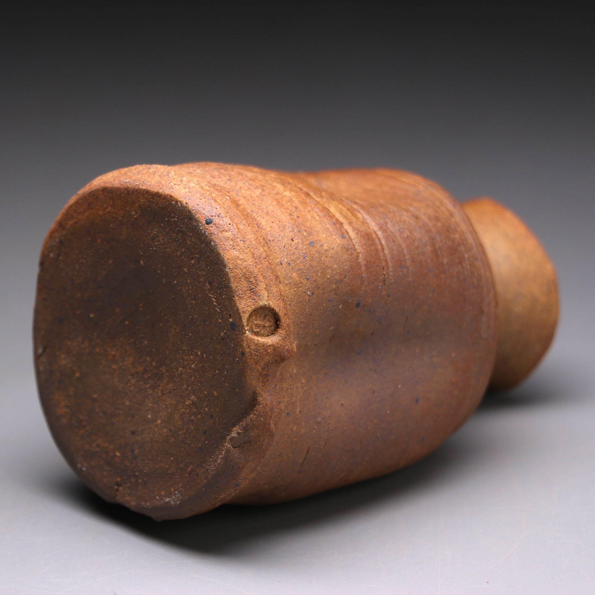textured clay bud vase 10cm h x 6cm w