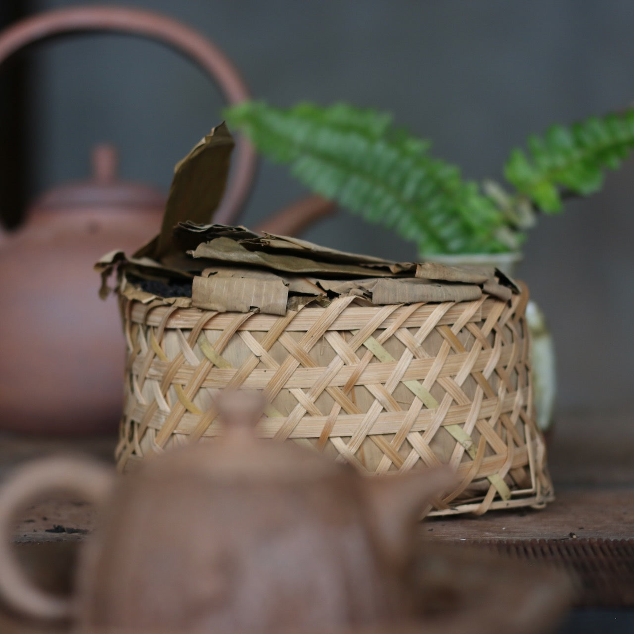 90's Liu an basket tea (hei cha)