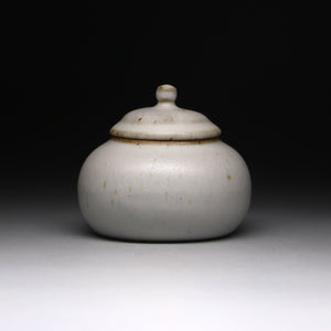 small satin white tea jar 140ml E