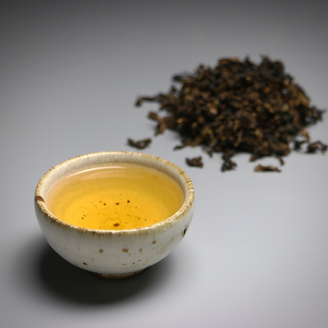 Organic charcoal roasted oolong