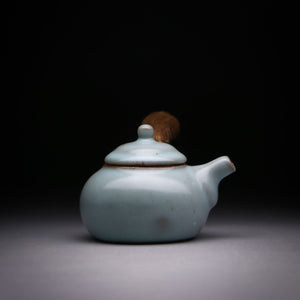 Celadon teapot wood handle 140ml B
