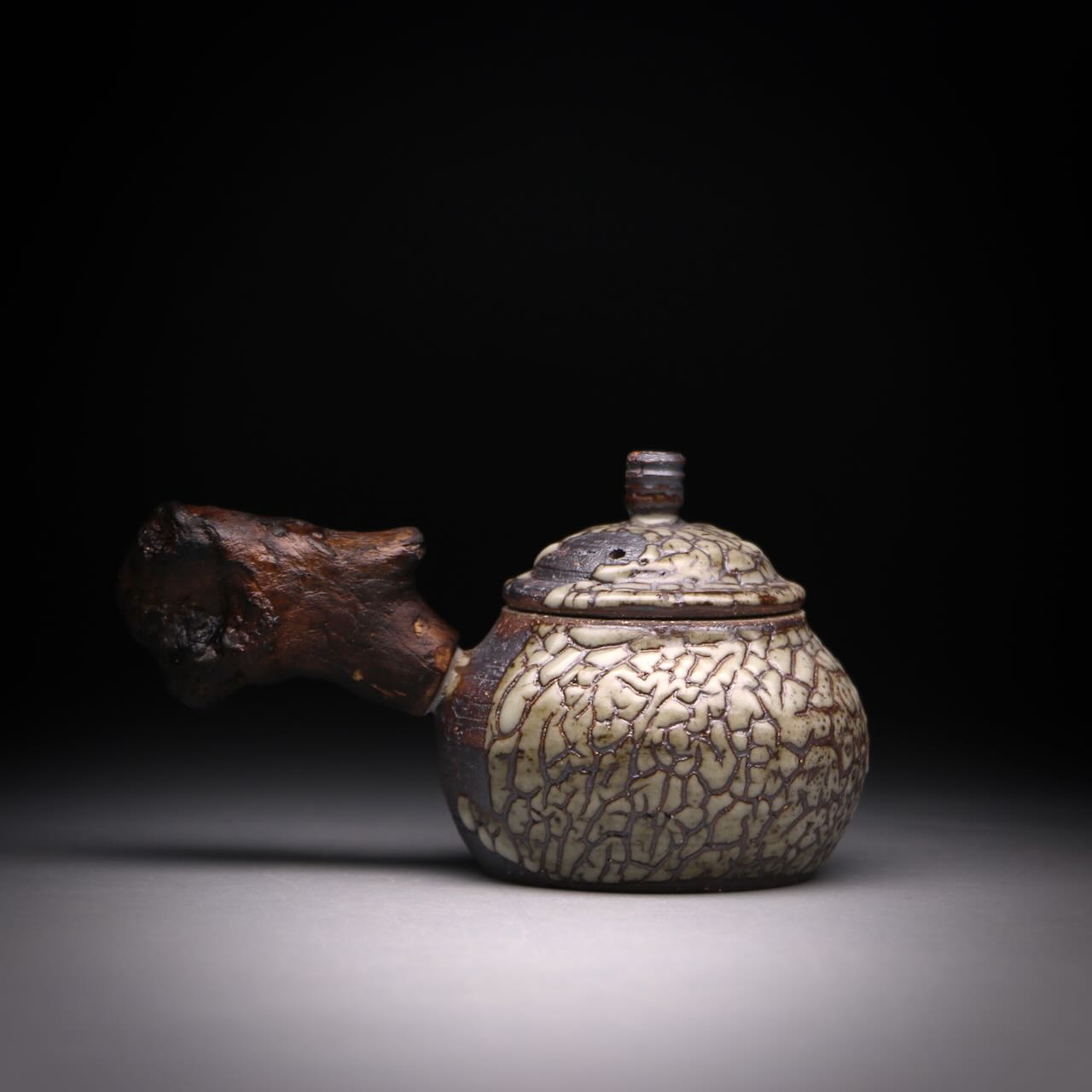Dragon scale teapot wood handle 125ml