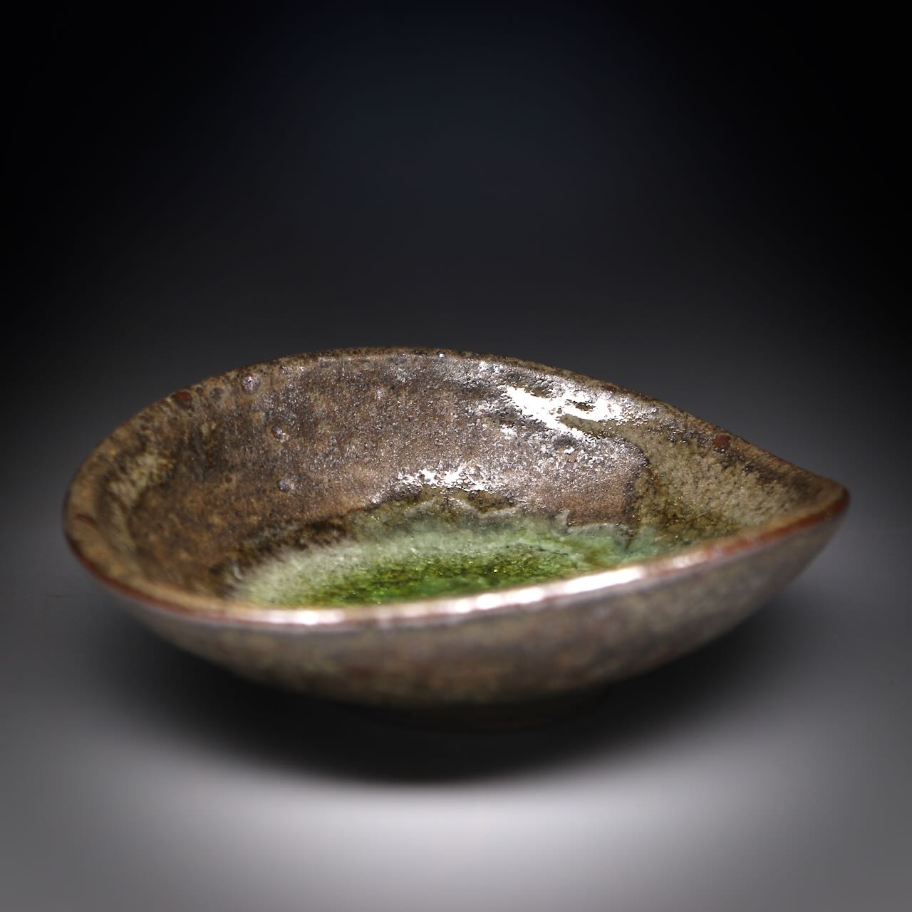 ash glazed chaze 10 x 11cm