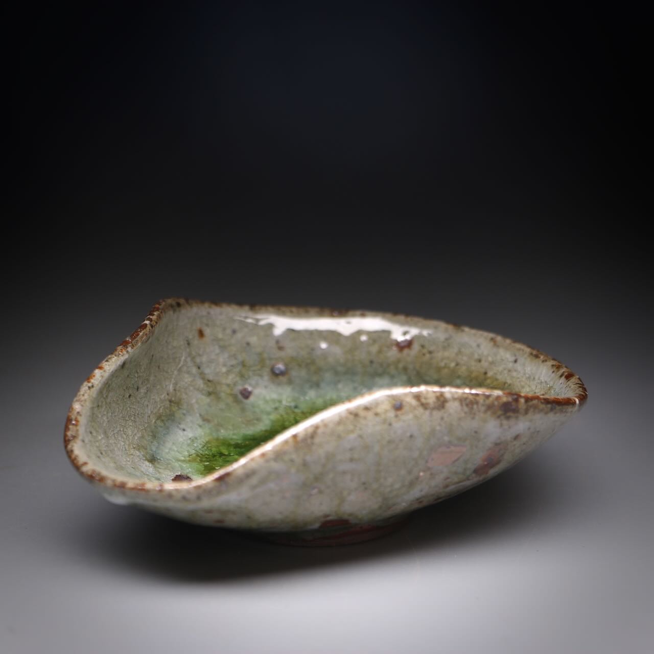 ash glazed chaze 11 x 10cm