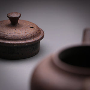 Earthen Elegance Wild clay teapot 81ml A & box