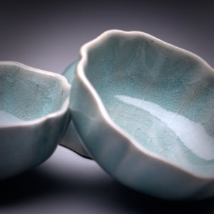 Celadon Flower-shaped teacup set 50ml x 3