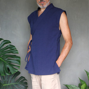 simple form - sleeveless shirt