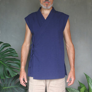 simple form - sleeveless shirt