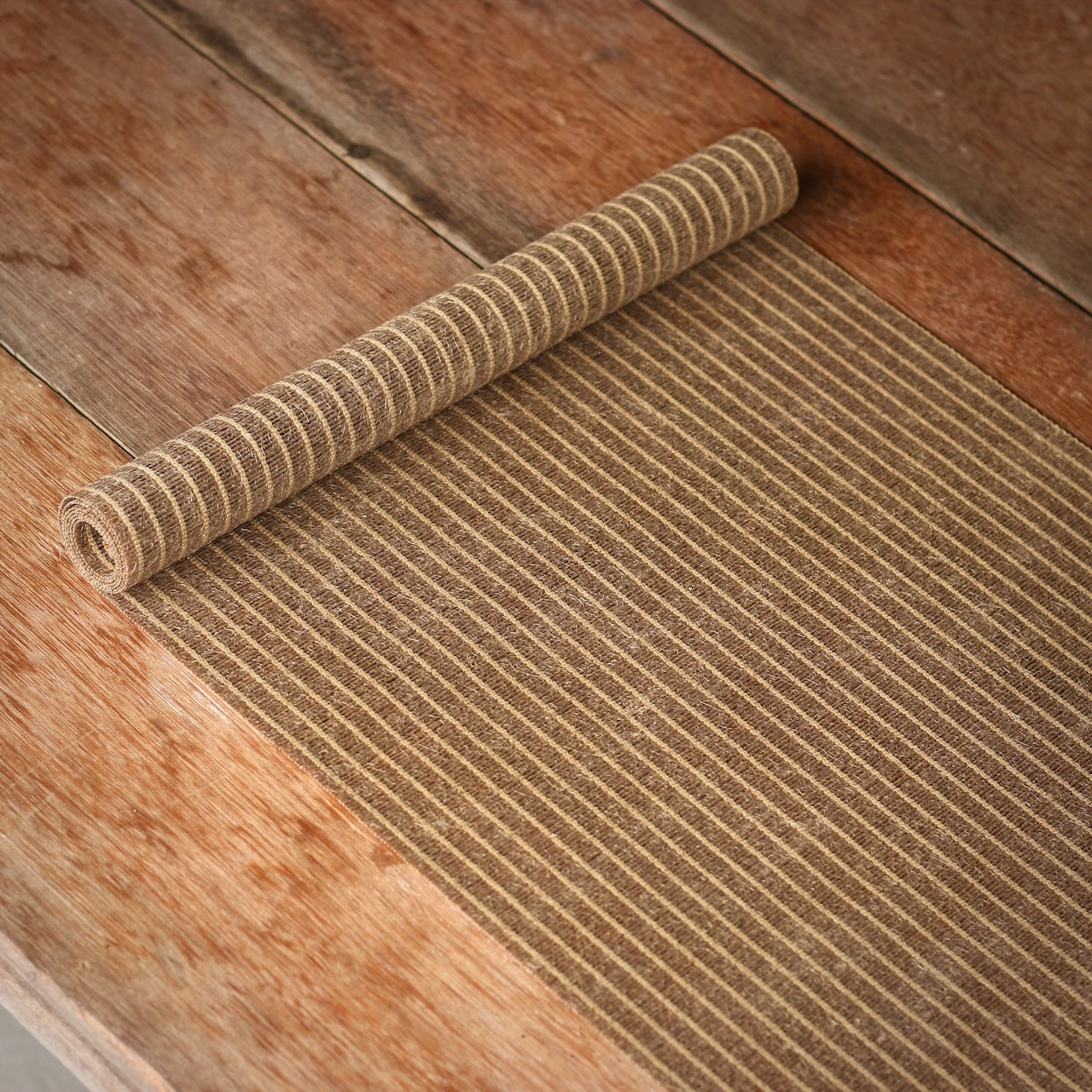 flax tea table runner 90 x 30cm