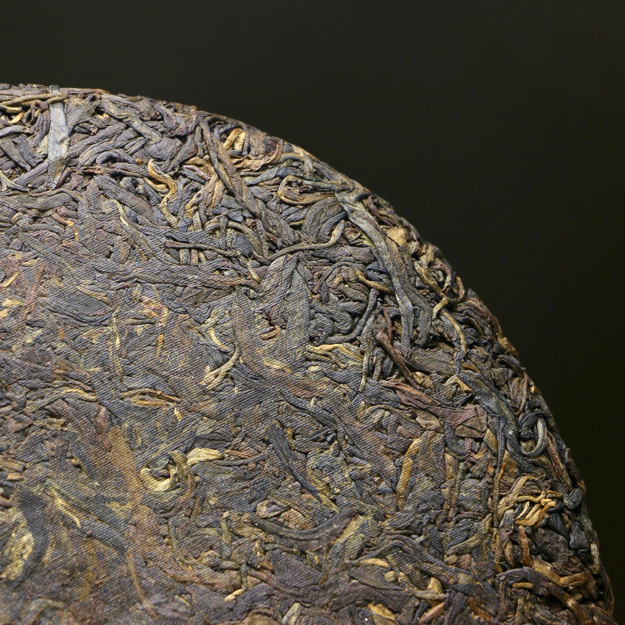 2005 Bulang Big Tree High Mountain Round tea